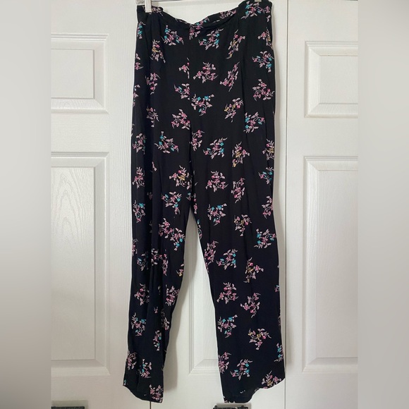 Chico’s lightweight wide leg pants - Picture 1 of 5